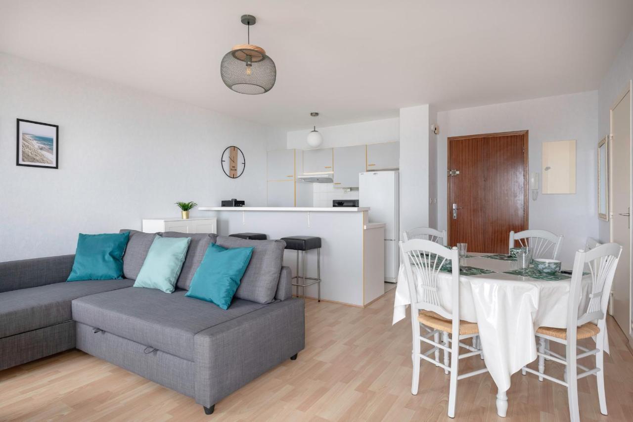 Tres Bel Appartement Avec Vue Sur Mer A 포르니세 외부 사진