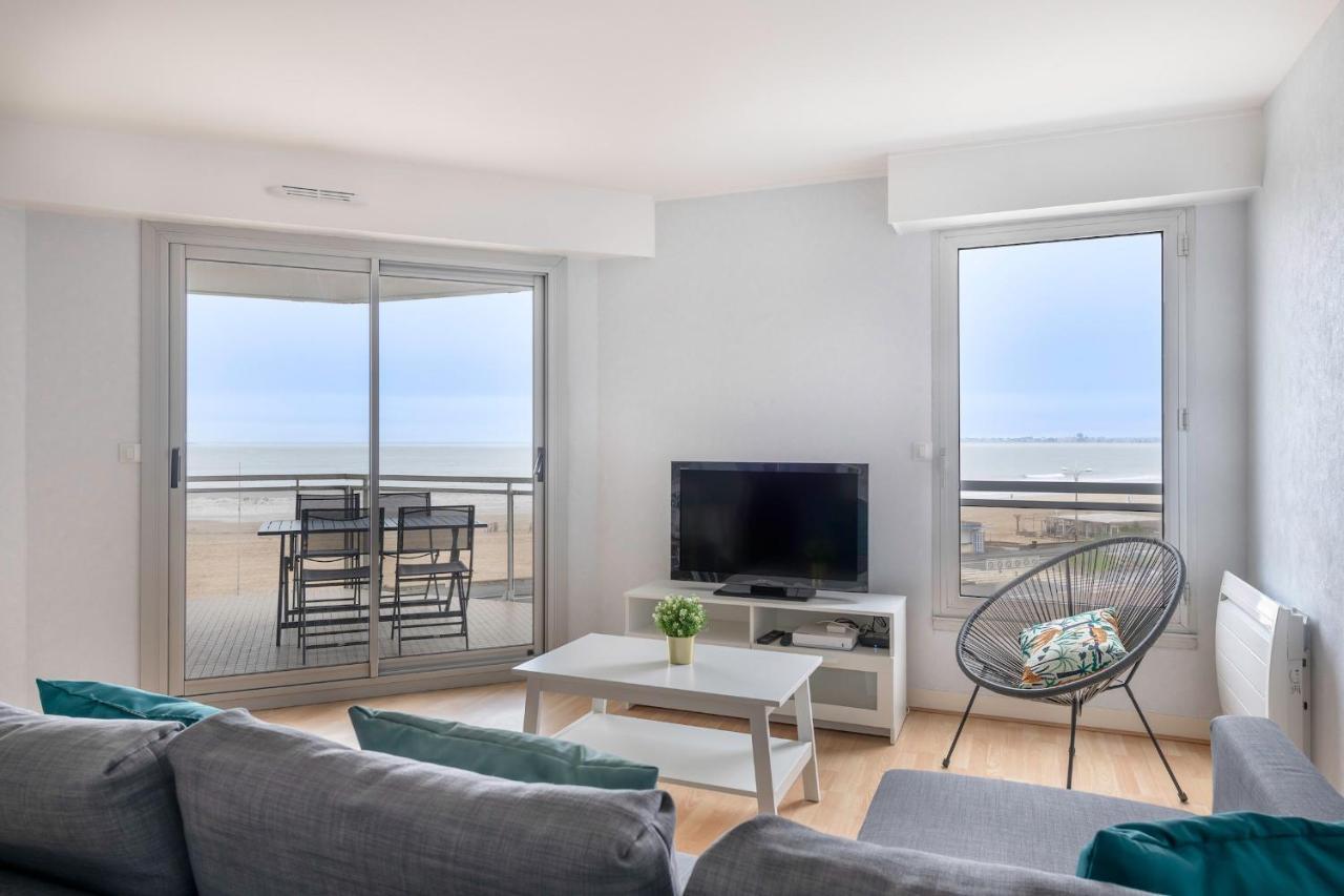 Tres Bel Appartement Avec Vue Sur Mer A 포르니세 외부 사진