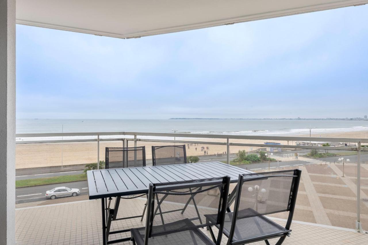Tres Bel Appartement Avec Vue Sur Mer A 포르니세 외부 사진